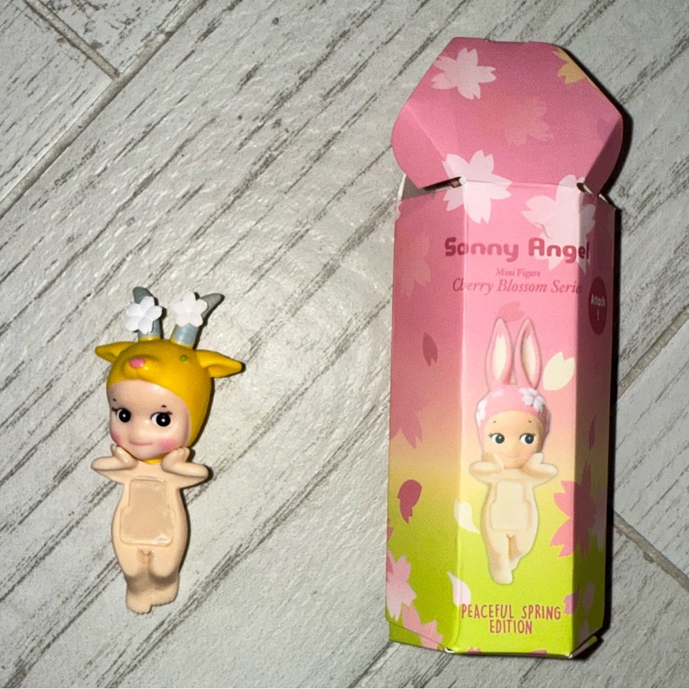 Sonny Angel Cherry Blossom Series Peaceful Spring Edition